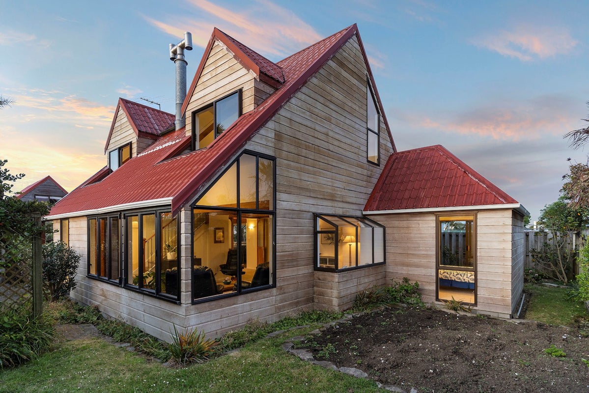 27C Oliver Street, Point Chevalier, Auckland - Carousel 1
