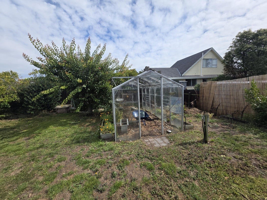 20 Exe Street, Oamaru - Carousel 24
