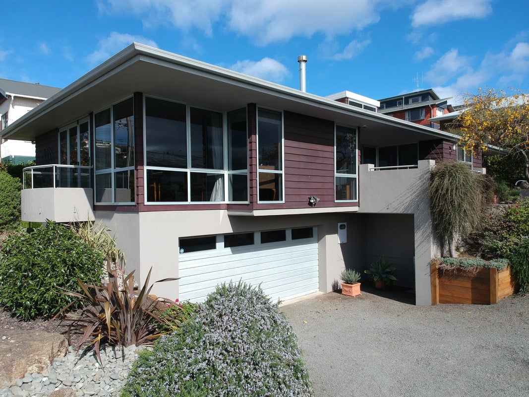 46 Tyne Street, South Hill, Oamaru - Carousel 1