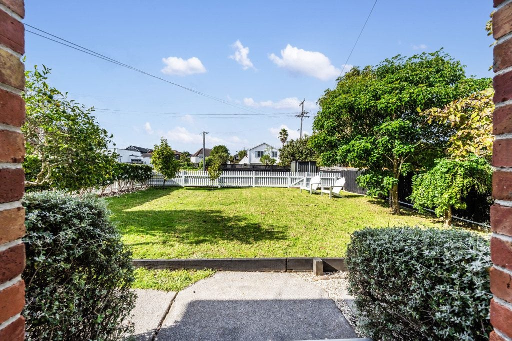 9 Sayegh Street, St Heliers, Auckland - Carousel 2