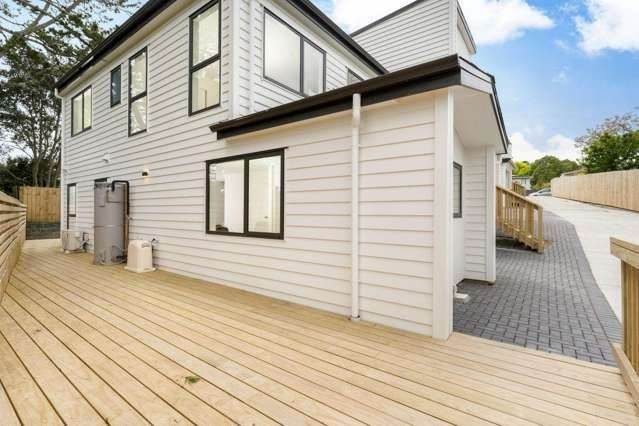 89E Oreil Avenue, West Harbour, Auckland - Carousel 1