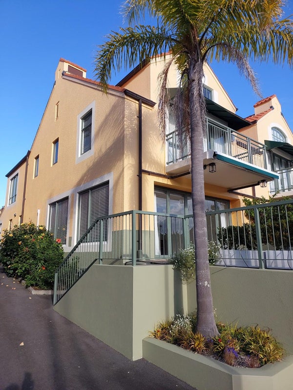 114 Harbour Village Drive, Gulf Harbour, Whangaparaoa - Carousel 1