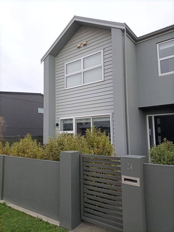 24 Bluff Road, Kenepuru, Porirua - Carousel 1
