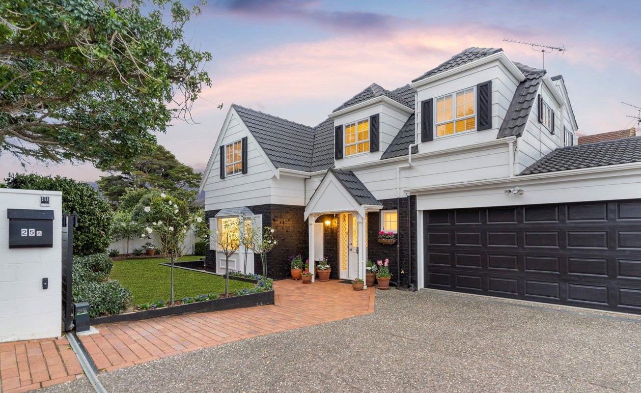 25A Milford Road, Milford, Auckland - Carousel 1