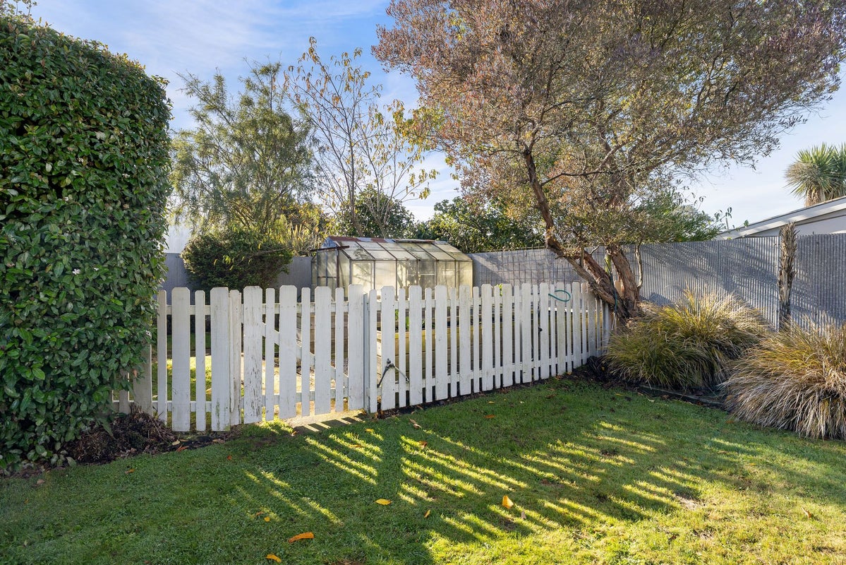 32 Ebony Street, Bishopdale, Christchurch - Carousel 13