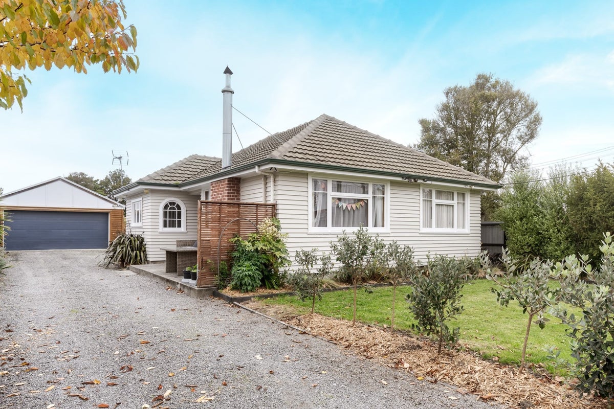 39 Maryhill Avenue, Hoon Hay, Christchurch - Carousel 1