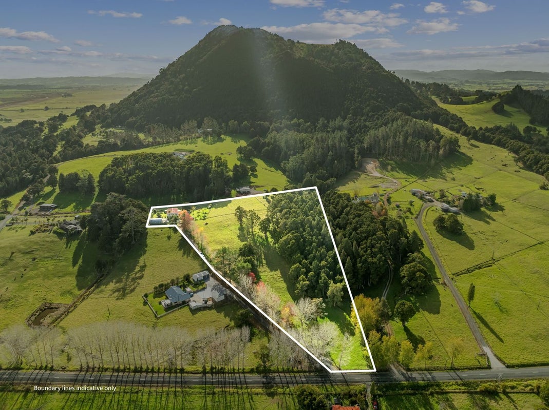 122 Jordan Valley Road, Hikurangi, Kamo - Carousel 23