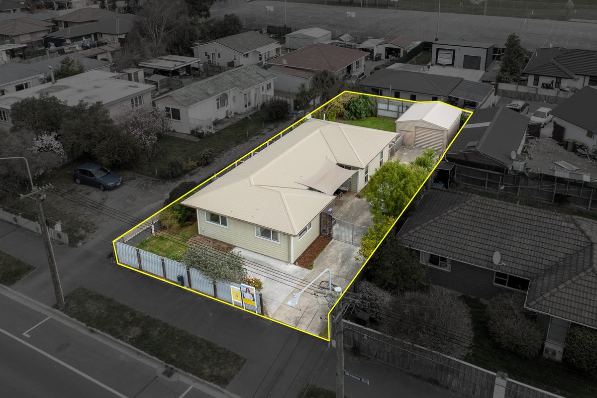 248 Breezes Road, Aranui, Christchurch - Carousel 1