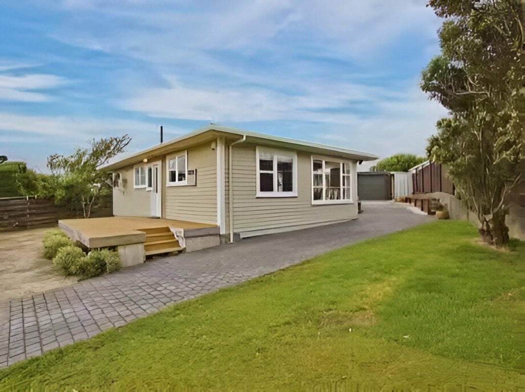 310 Maungaraki Road, Maungaraki, Lower Hutt - Carousel 1