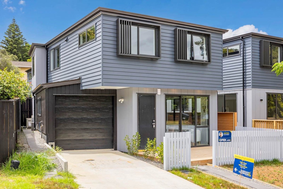 87C Salamanca Road, Sunnynook, Auckland - Carousel 1