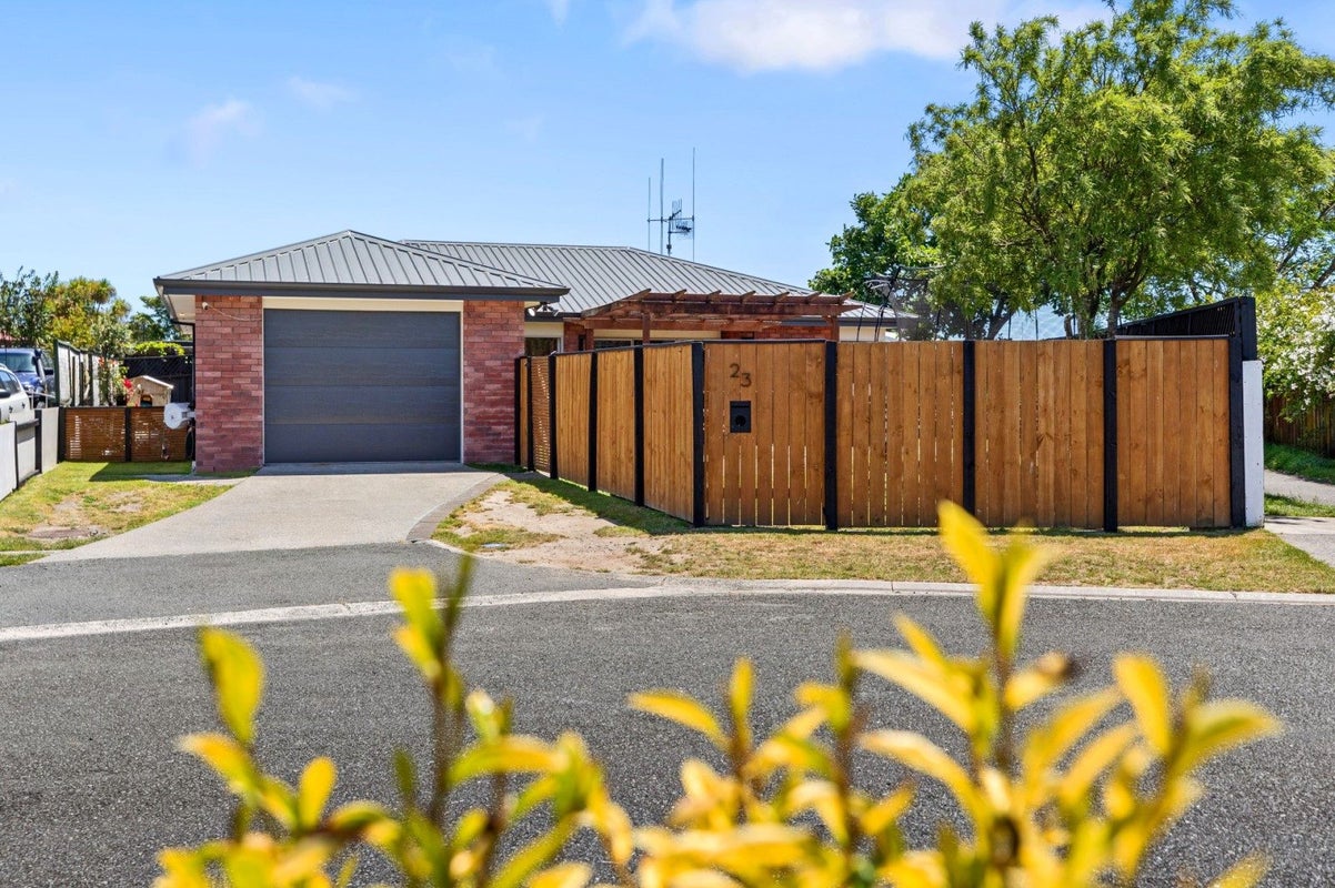 23 Crisp Drive, Papamoa Beach, Papamoa - Carousel 1