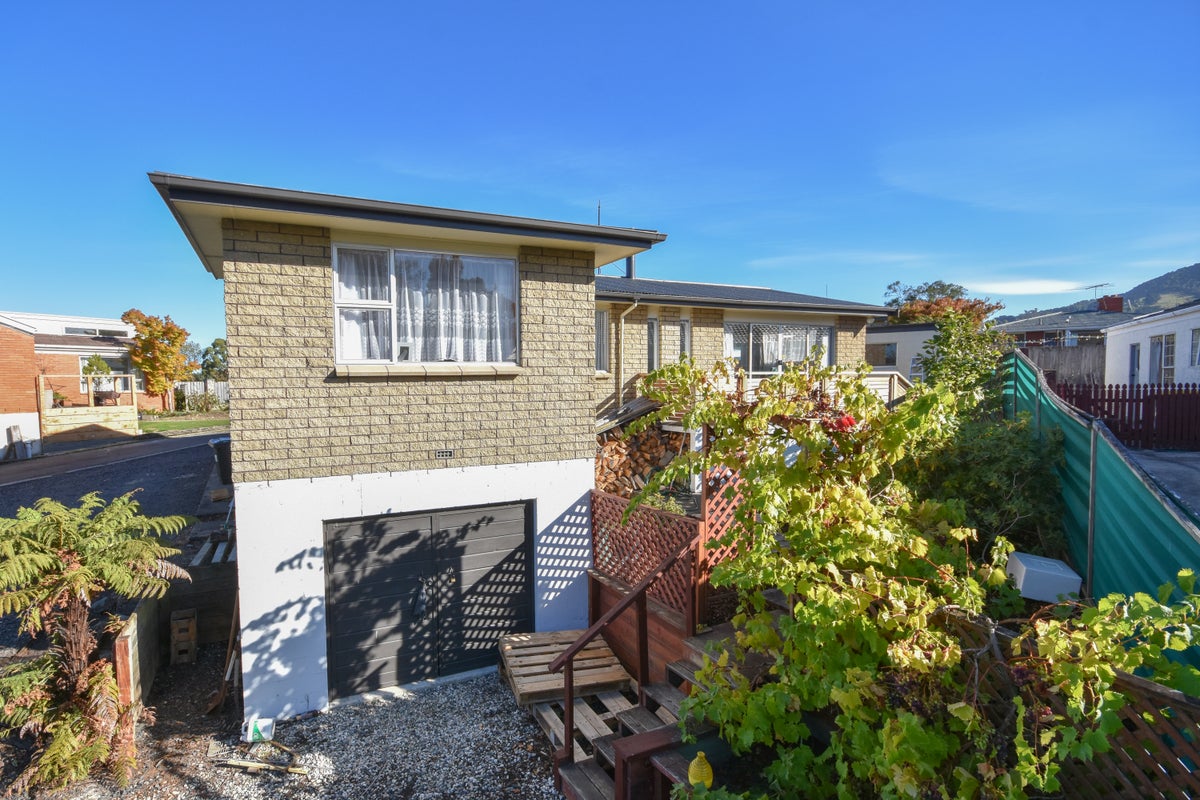 39 Edith Street, Fairfield, Dunedin - Carousel 1