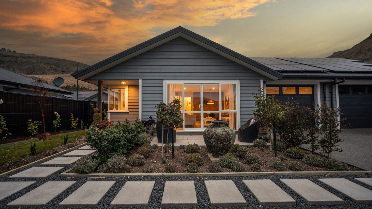 40/60 Port Hills Road, Heathcote Valley, Christchurch - Carousel 1