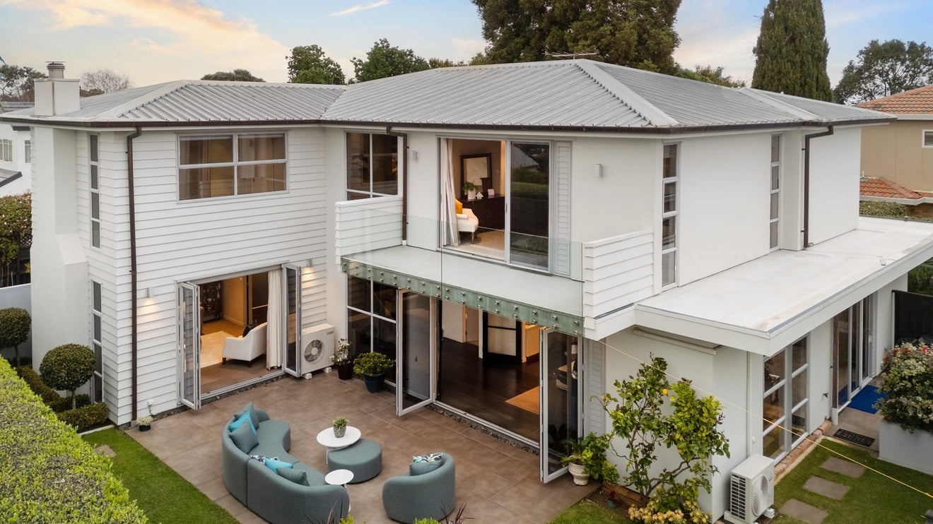 30 Torrance Street, Epsom, Auckland - Carousel 1