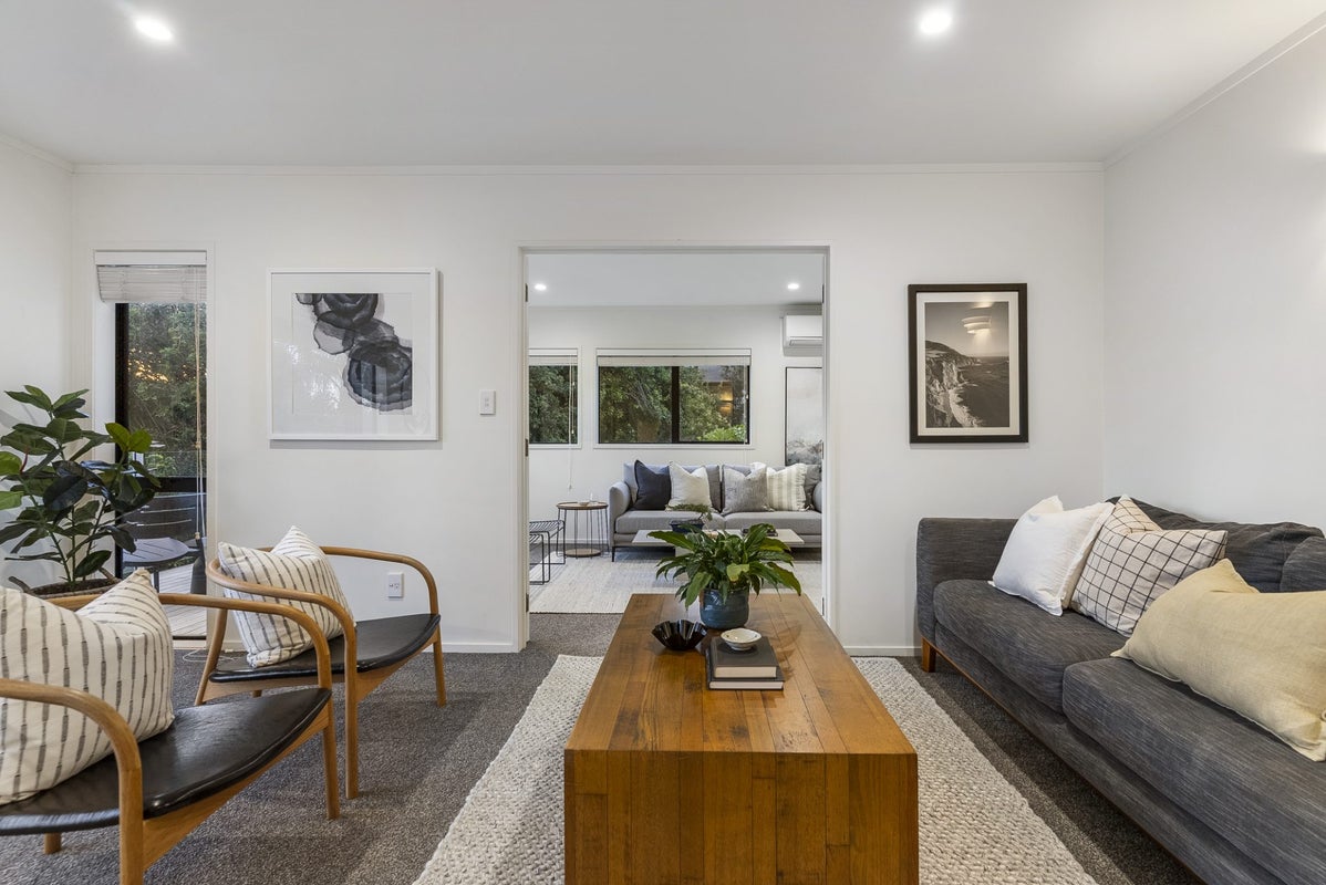 2/9 Marigold Place, Mairangi Bay, Auckland - Carousel 2