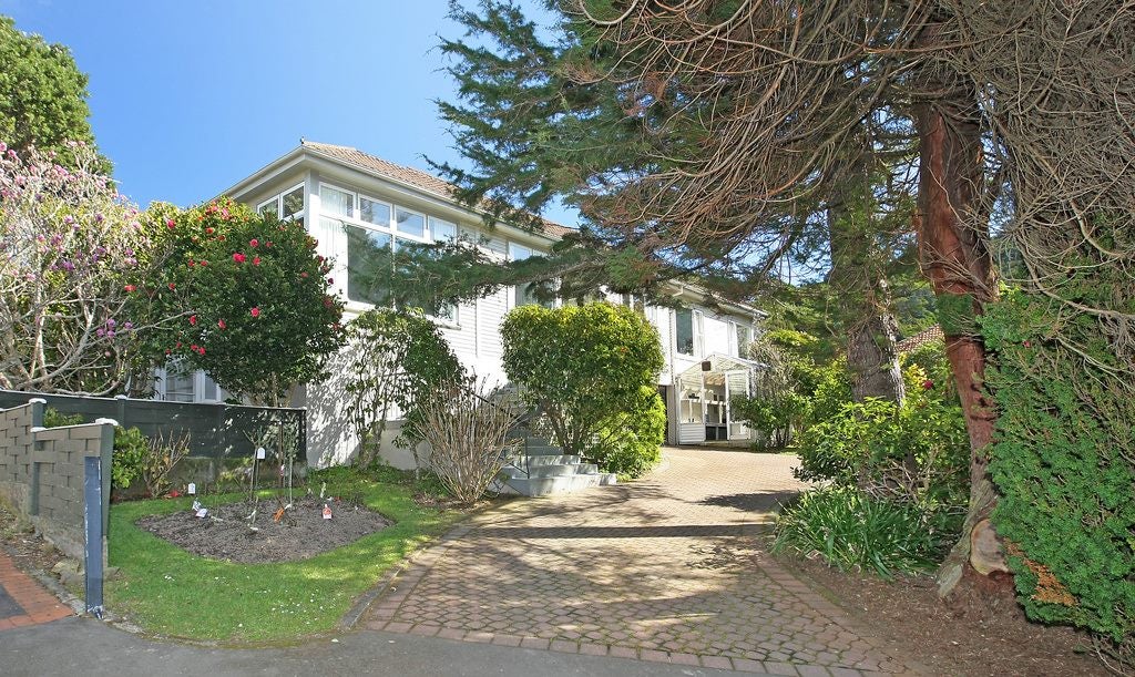 19 Woodmancote Road, Khandallah, Wellington - Carousel 1