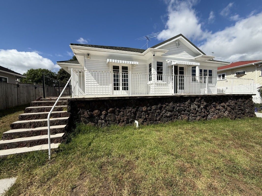 237 Main Highway, Ellerslie, Auckland - Carousel 2