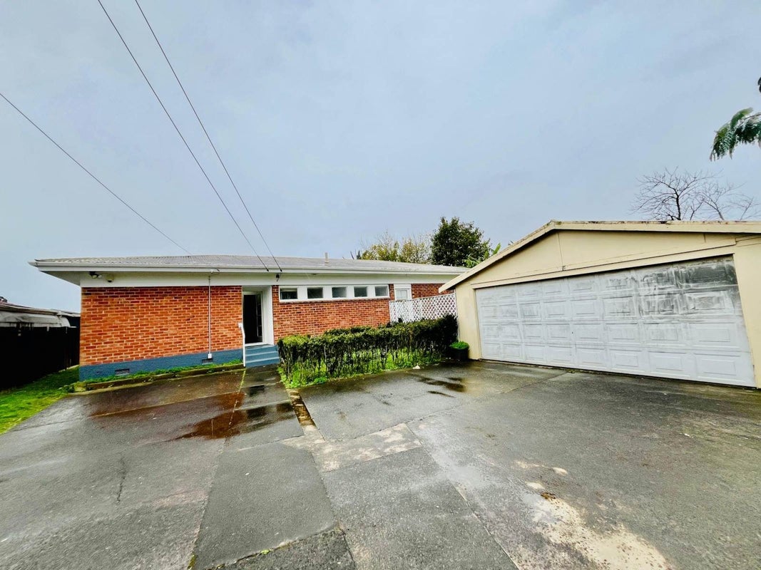 52 Carruth Road, Papatoetoe, Auckland - Carousel 1