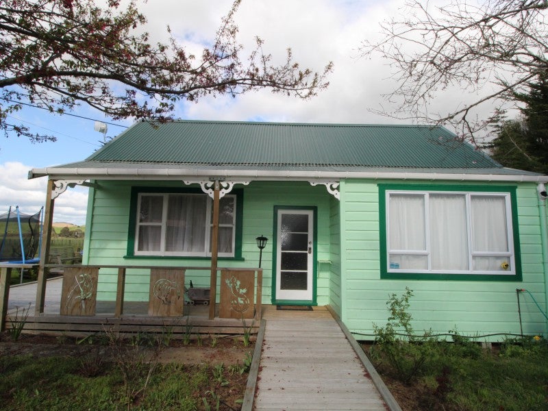 35 Francis Street, Ormondville, Dannevirke - Carousel 1