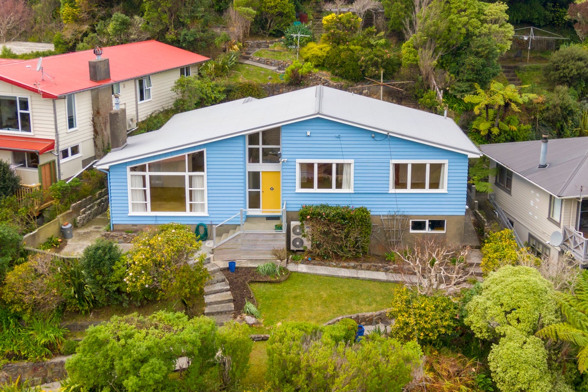 17 Norwich Street, Wadestown, Wellington - Carousel 1