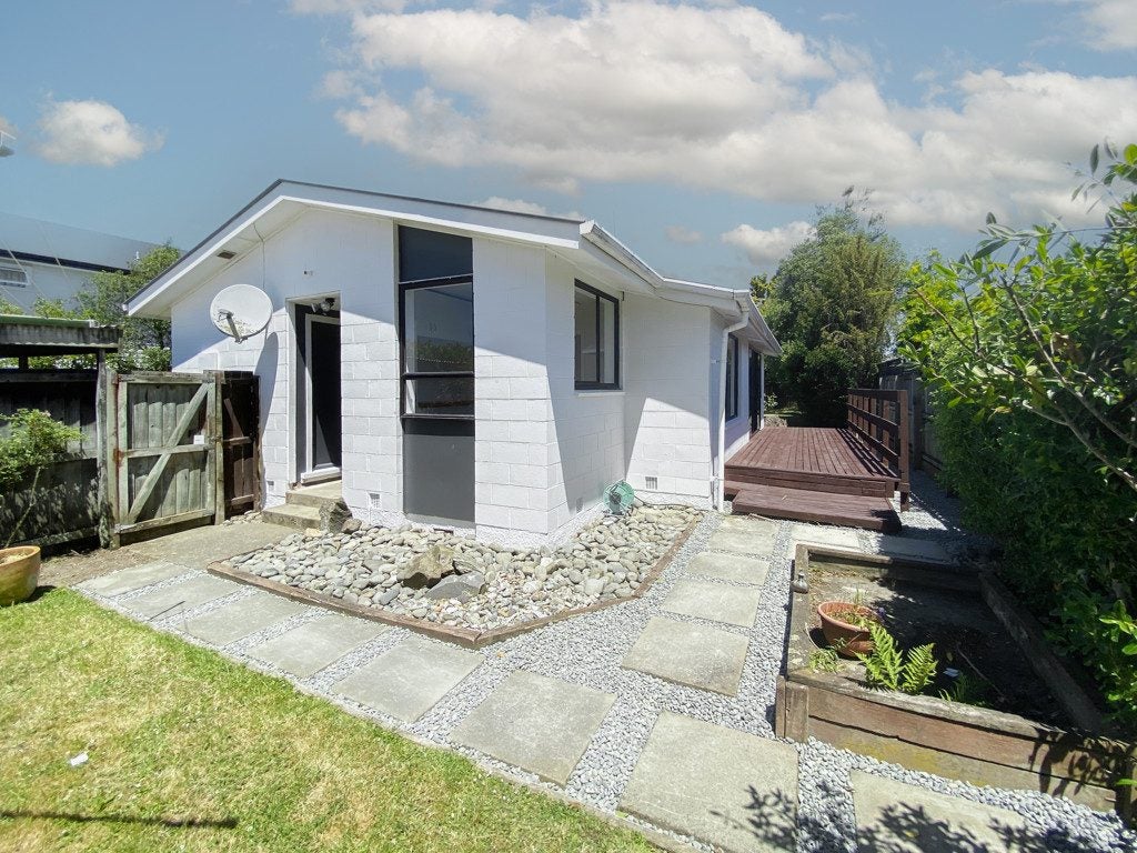 71A Sapphire Street, Casebrook, Christchurch - Carousel 1