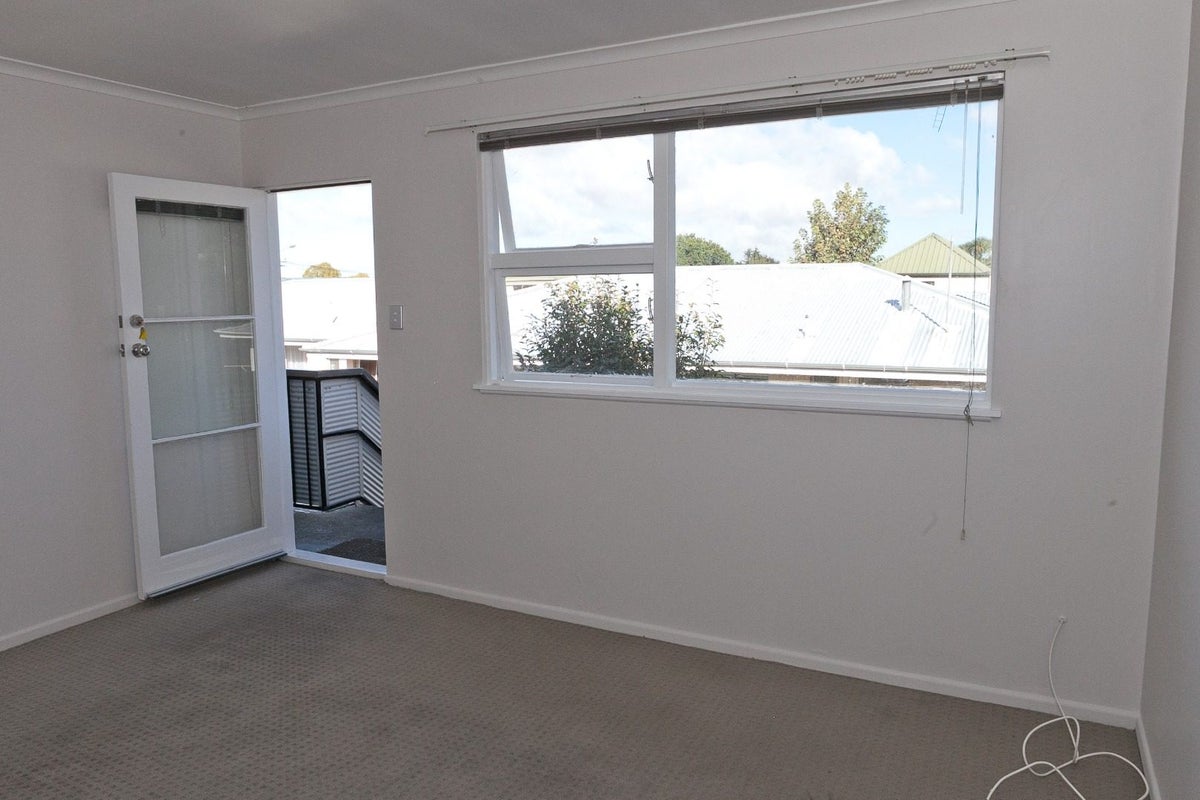 8/31 Draper Street, Richmond, Christchurch - Carousel 3