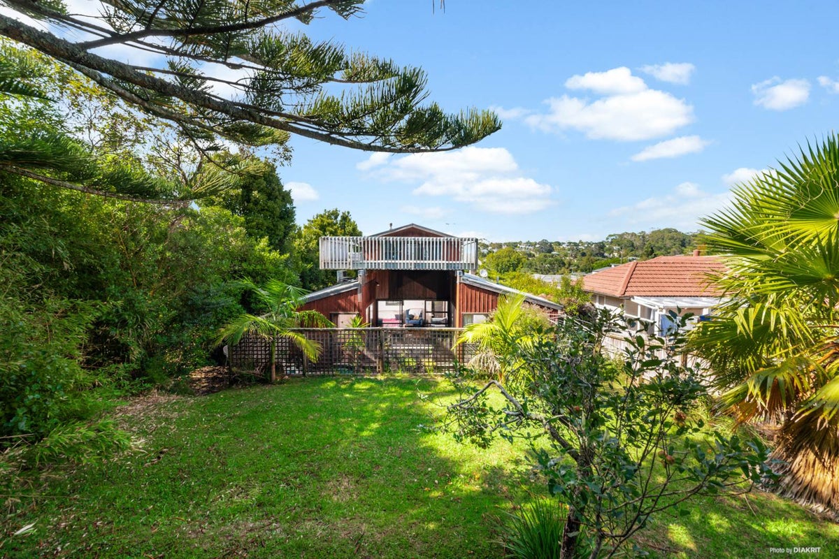 23 Channel View Road, Campbells Bay, Auckland - Carousel 2