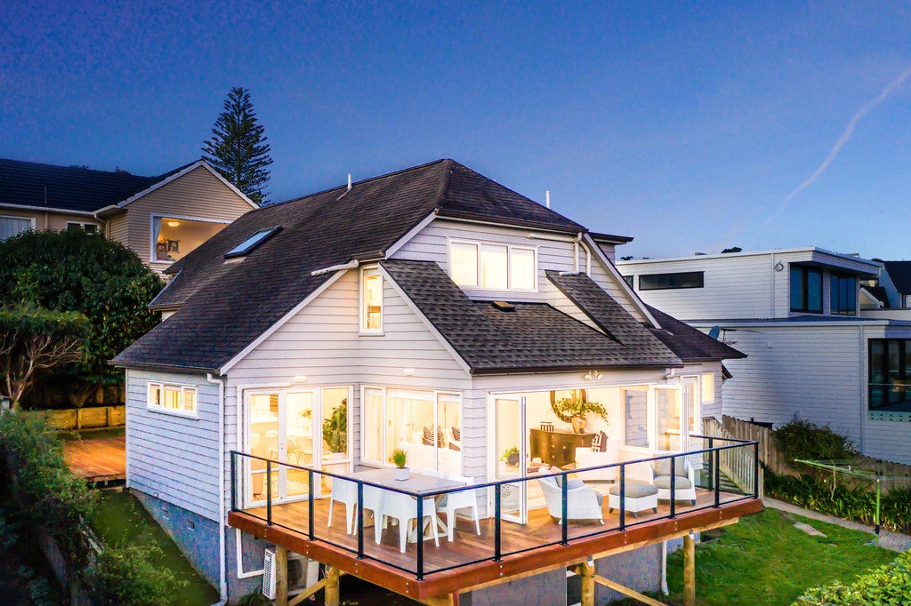 27A Awarua Crescent, Orakei, Auckland - Carousel 1