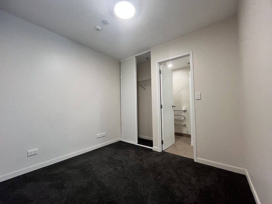 218/135 Hobson Street, Auckland Central, Auckland - Carousel 6
