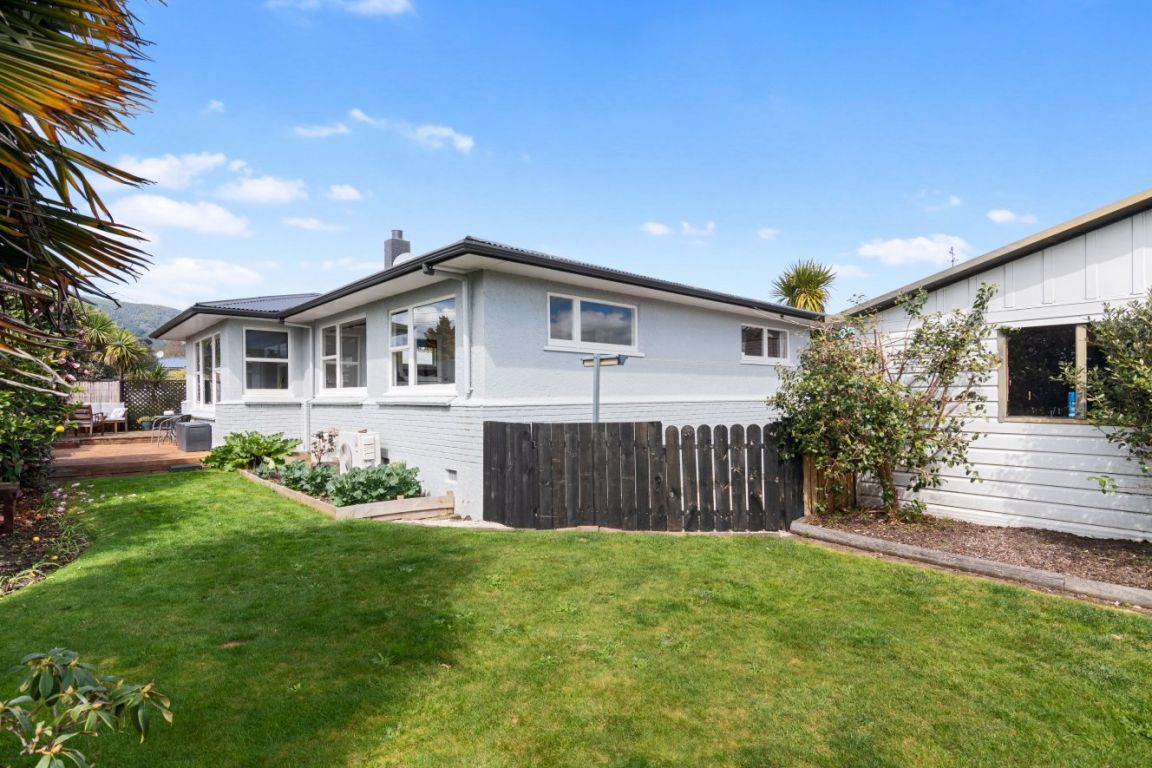 22 Reeves Street, Stoke, Nelson - Carousel 1