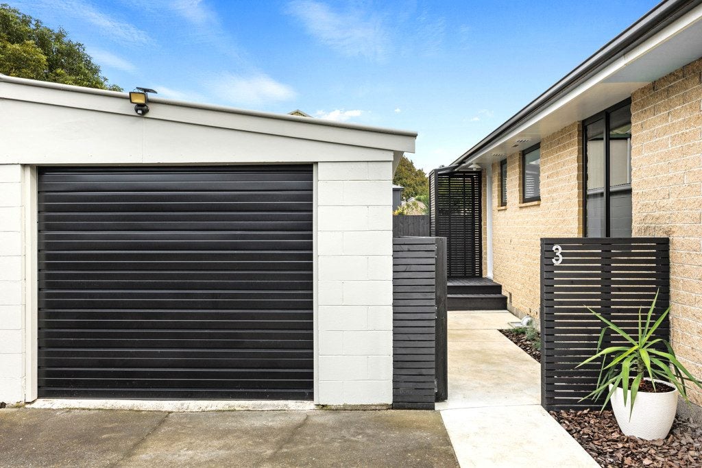 3/100 Poulson Street, Addington, Christchurch - Carousel 1