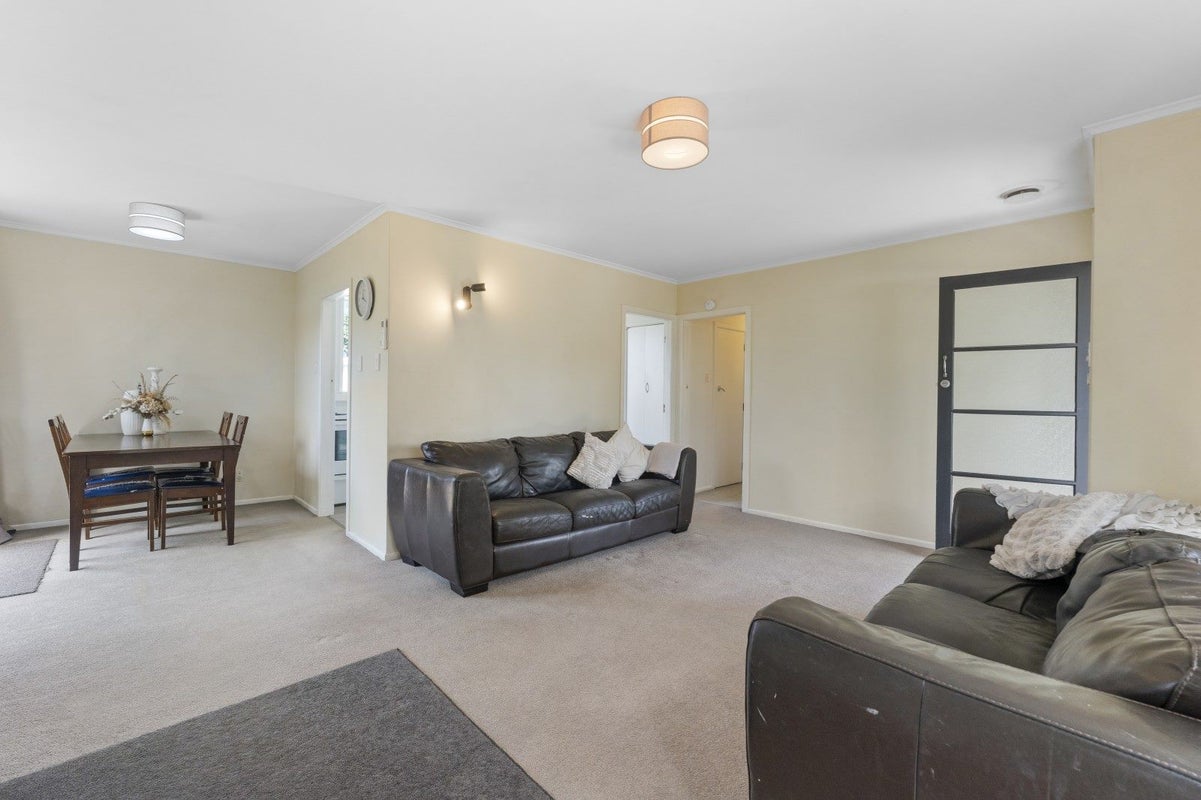 1/237 Rifle Range Road, Tauhara, Taupo - Carousel 2