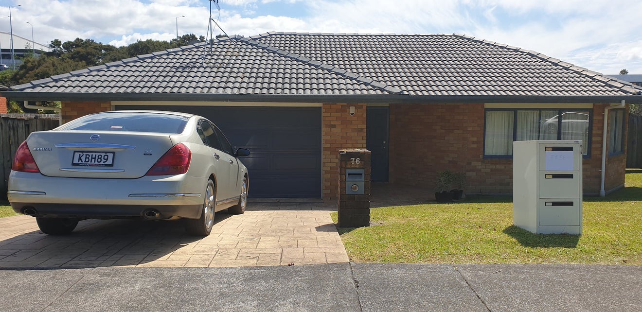 76 Bluebird Crescent, Unsworth Heights, Auckland - Carousel 1