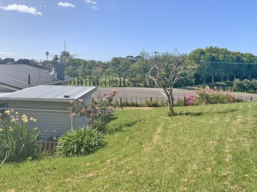 698 Wainui Road, Wainui, Gisborne - Carousel 8