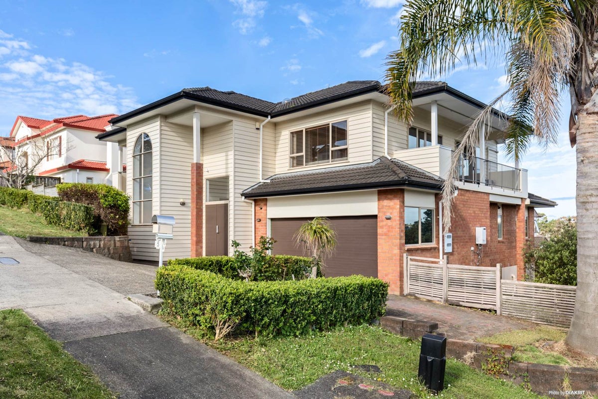 5 Joy Street, Albany Heights, Auckland - Carousel 1