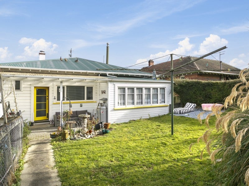 8 Jellicoe Crescent, Kaikorai, Dunedin - Carousel 18