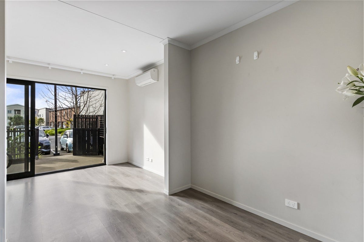 3/4 Onekiritea Road, Hobsonville, Auckland - Carousel 2