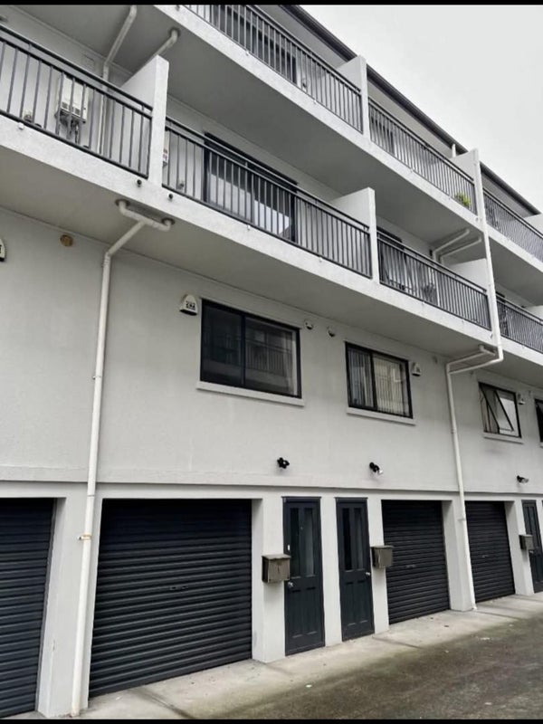 3E Exmouth Street, Eden Terrace, Auckland - Carousel 1