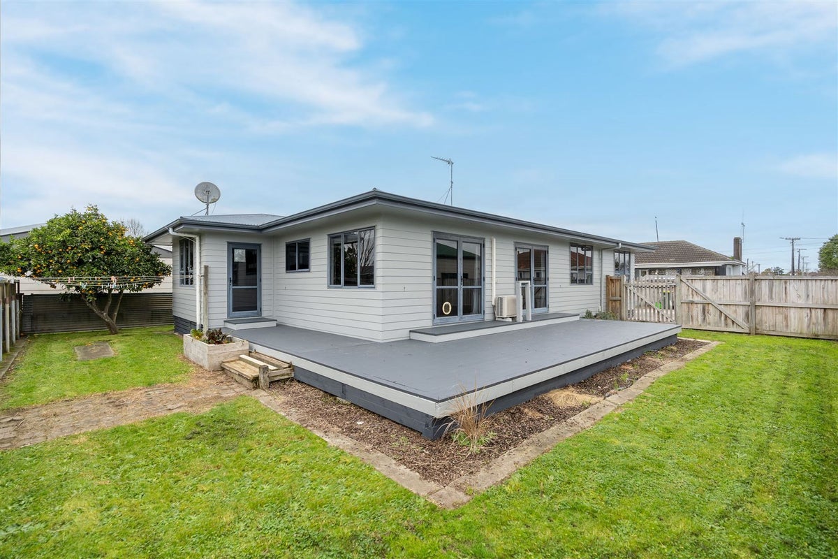 9A Roy Street, Nawton, Hamilton - Carousel 1