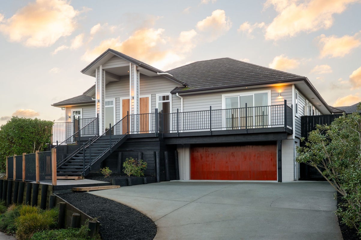 9 Nicks Way, Flagstaff, Hamilton - Carousel 1