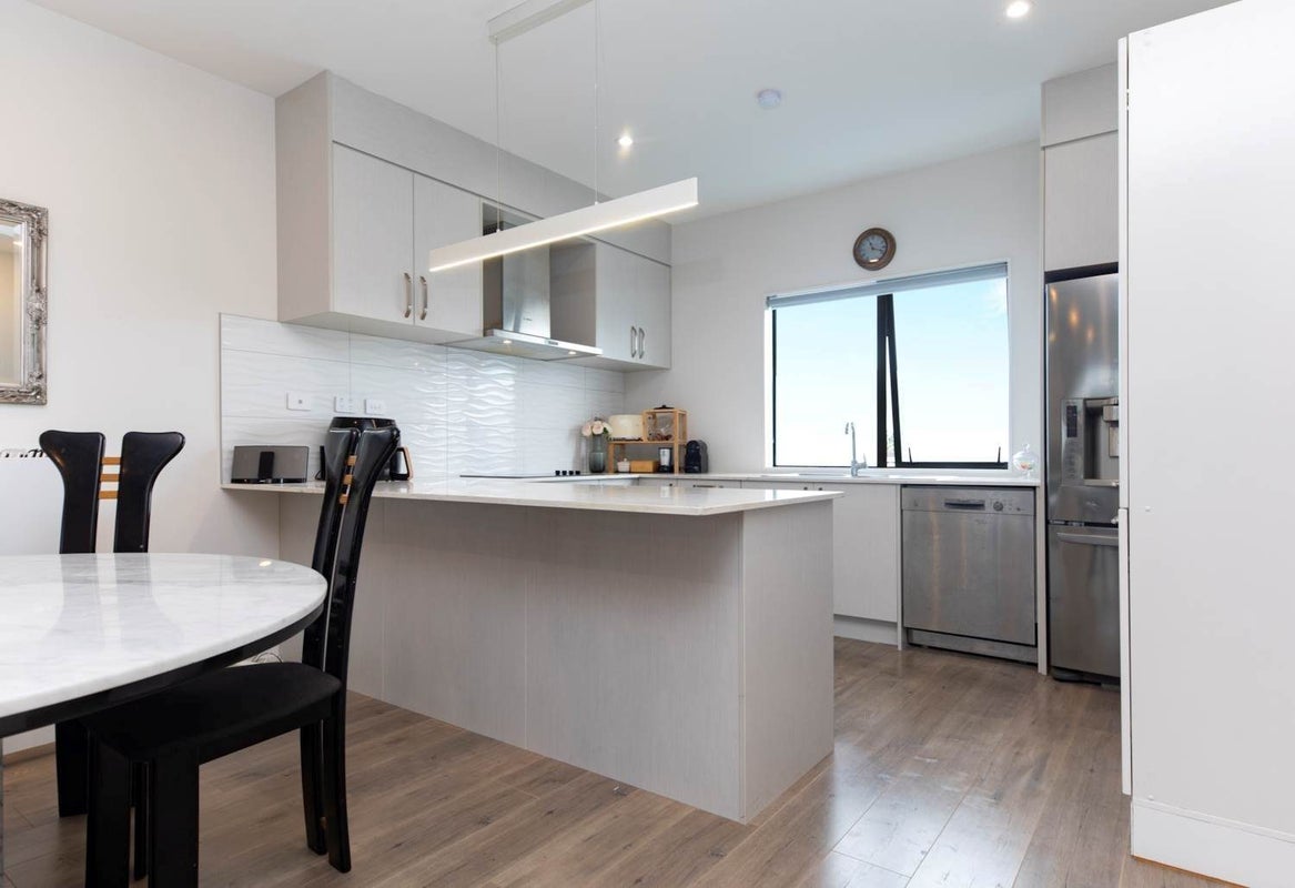 9 Houkura Way, Sandringham, Auckland - Carousel 1