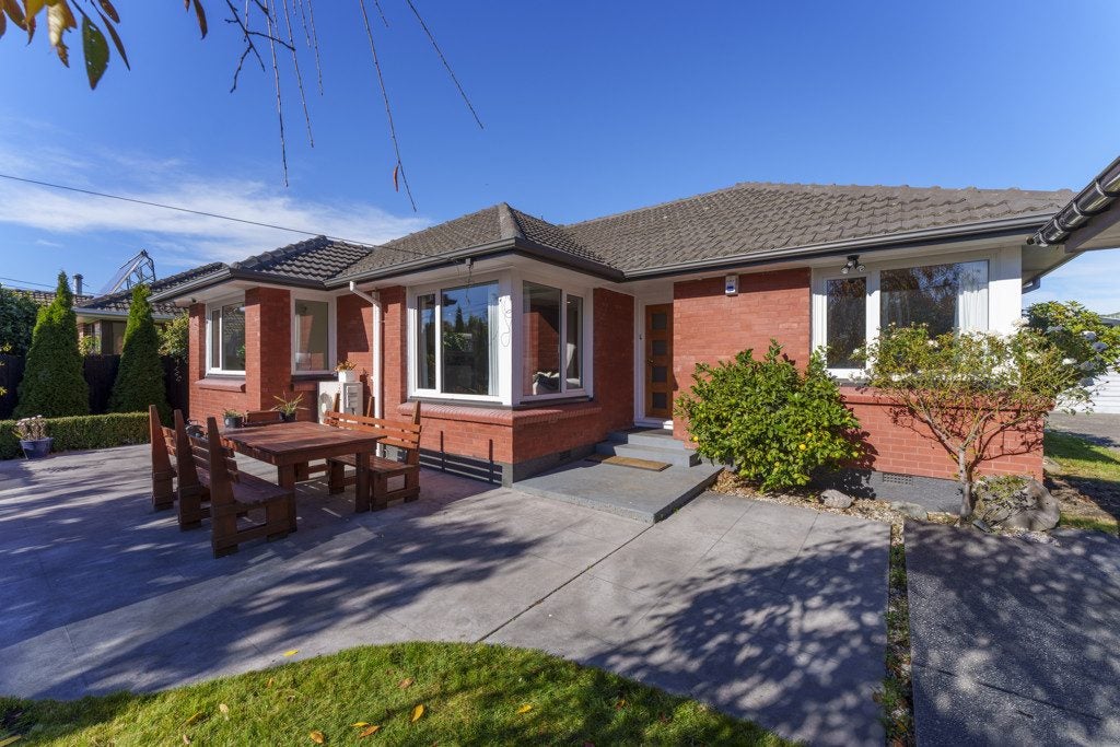 27 Beatrice Place, Avonhead, Christchurch - Carousel 1