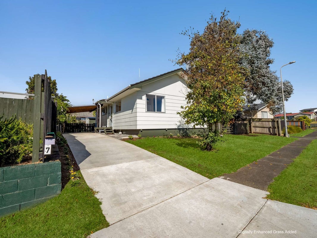 7 Karyn Street, Castlecliff, Whanganui - Carousel 1