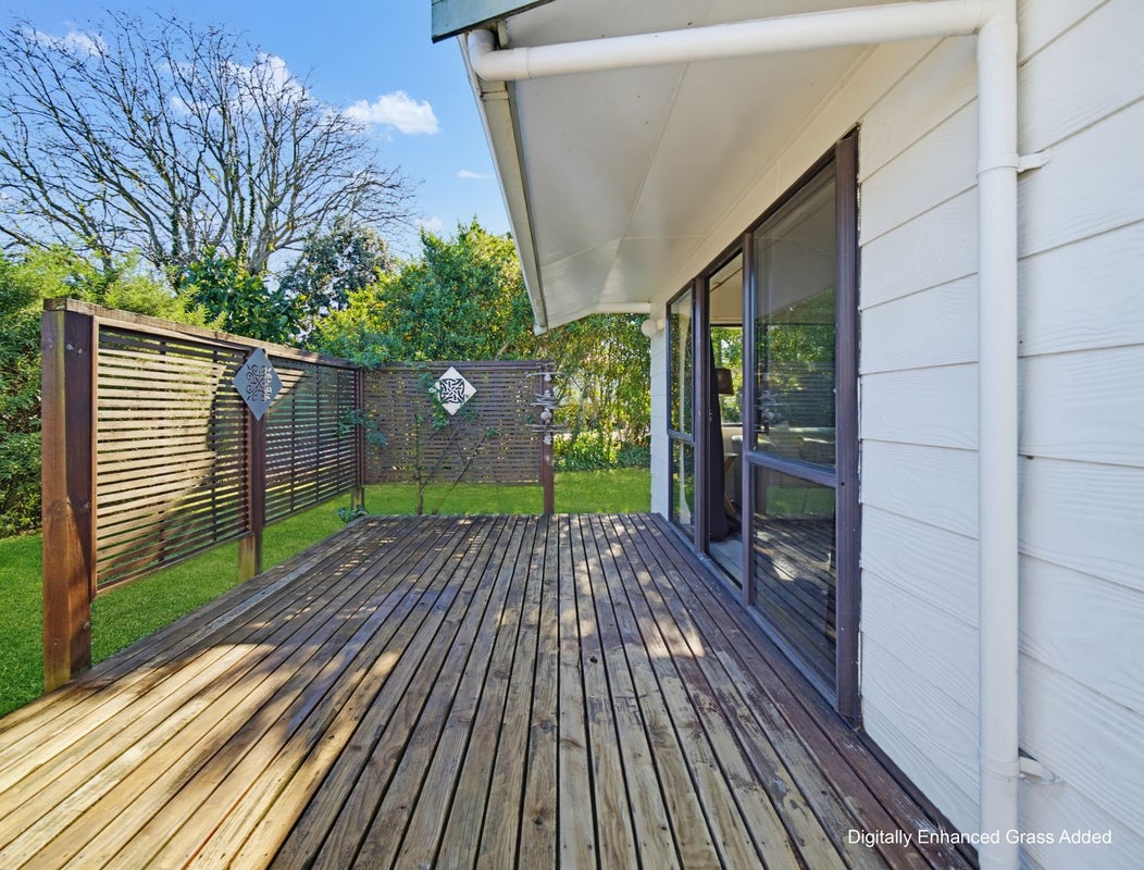 1100A Cunningham Crescent, Mayfair, Hastings - Carousel 2