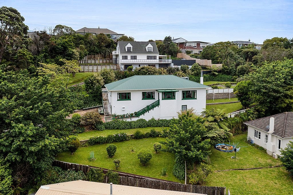 215 Ngamotu Road, Spotswood, New Plymouth - Carousel 2