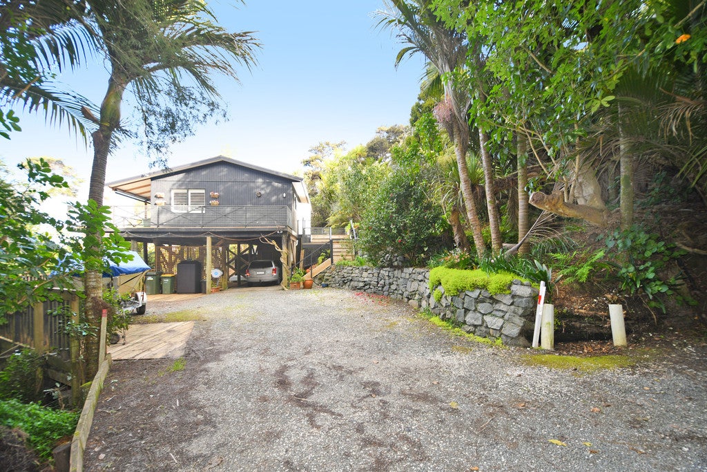 2/105 Leigh Road, Matheson Bay, Auckland - Carousel 23