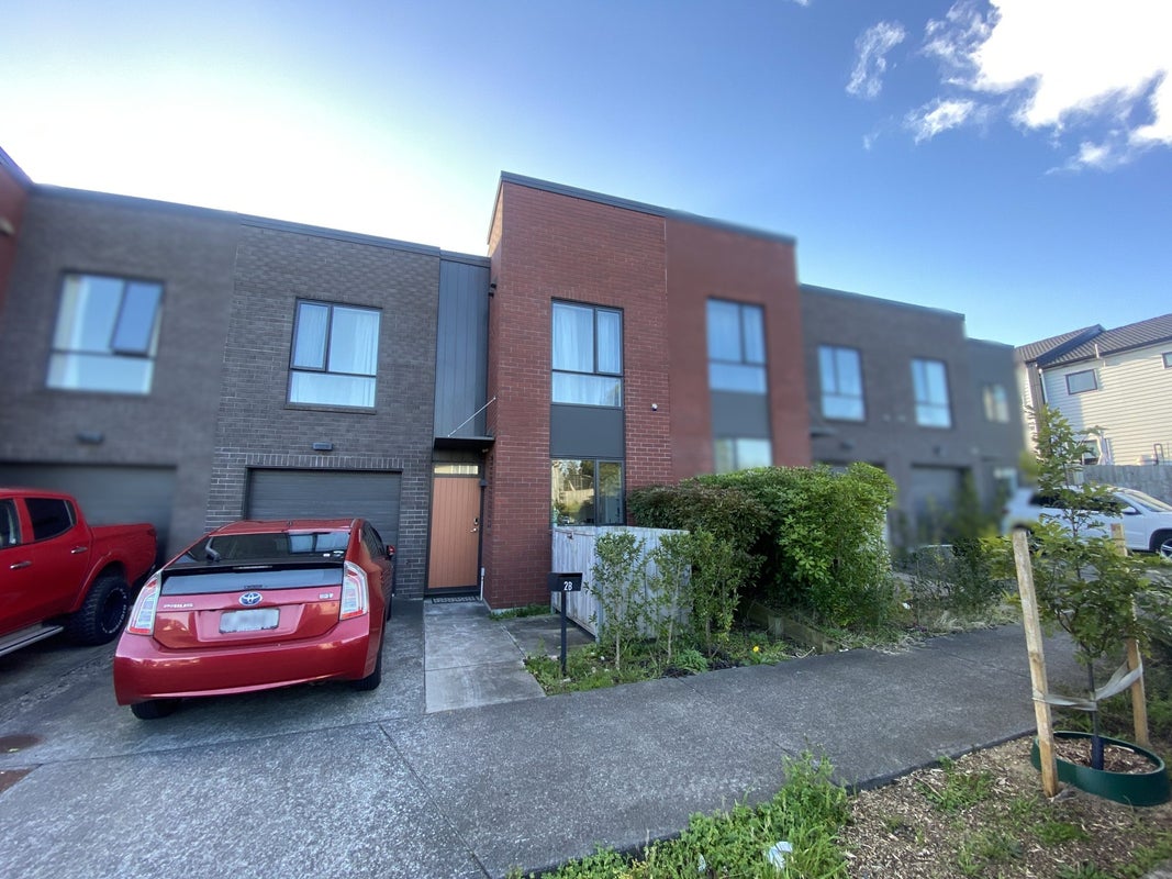 2B Delemere Place, Glen Innes, Auckland City, Auckland - Carousel 1