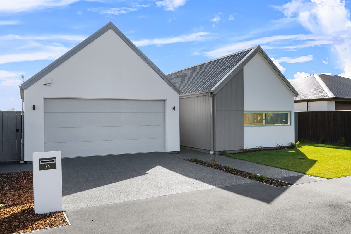 75 Spalling Road, Halswell, Christchurch - Carousel 1