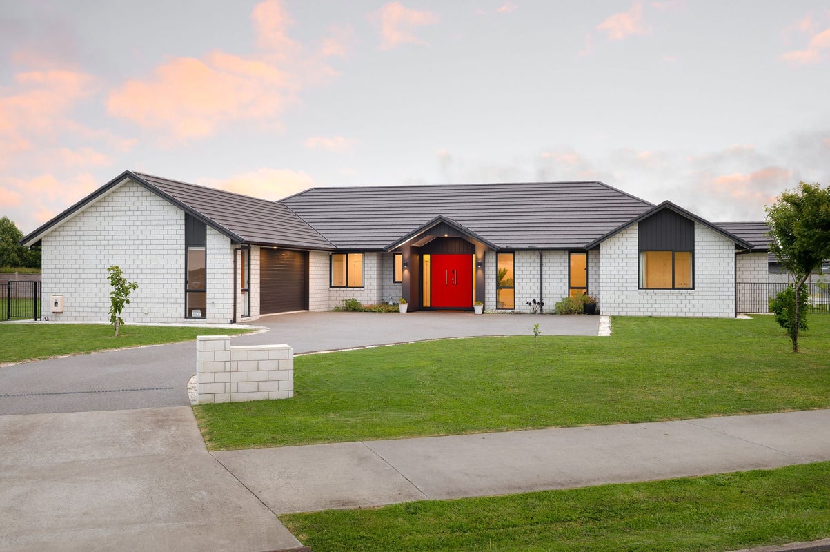 60 Whare Marama Drive, Leamington, Cambridge - Carousel 1