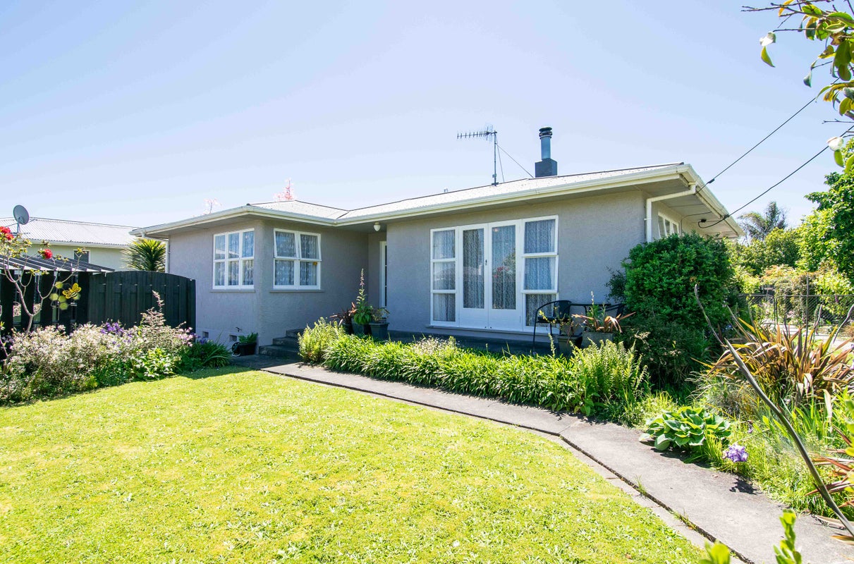 6 McGlashen Street, Motueka, Motueka - Carousel 1